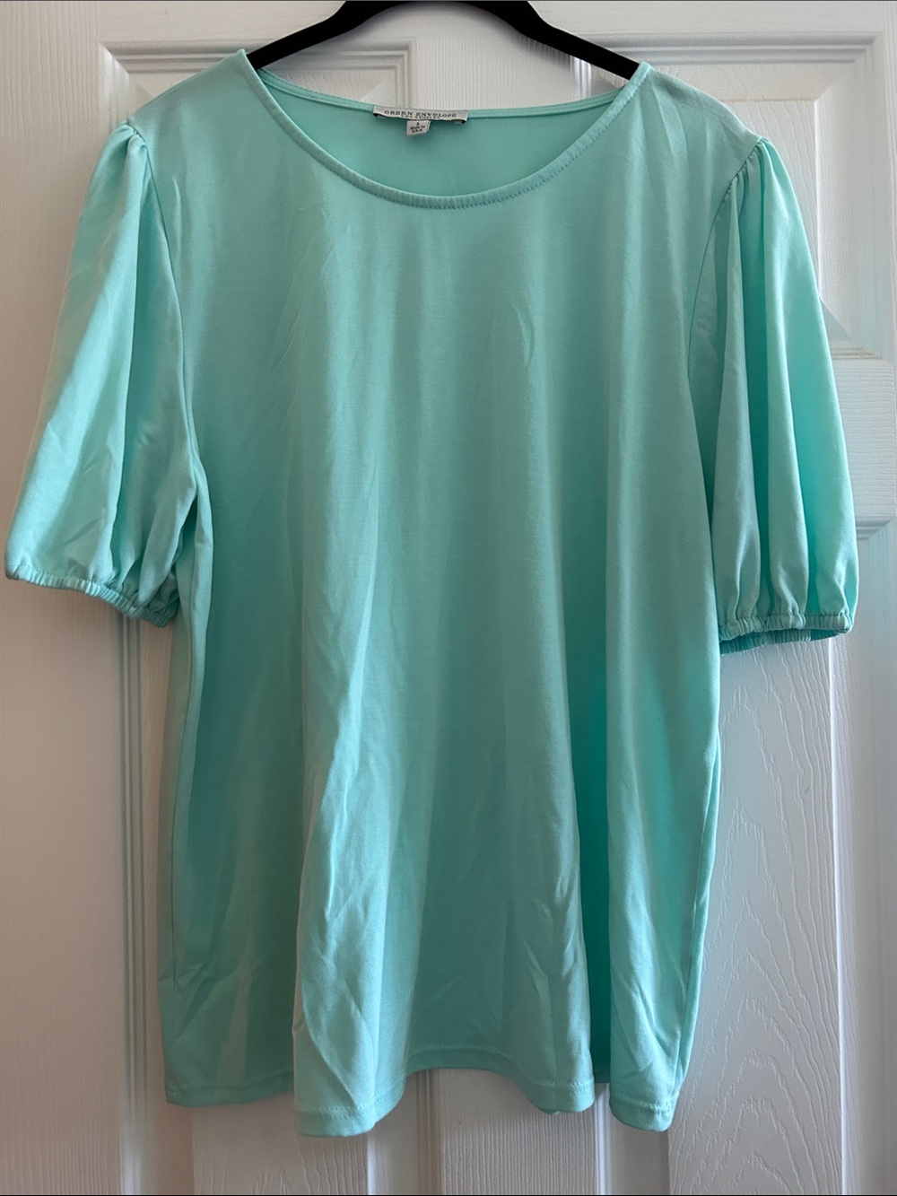 Green Envelope Seafoam Puff-Sleeve Tee